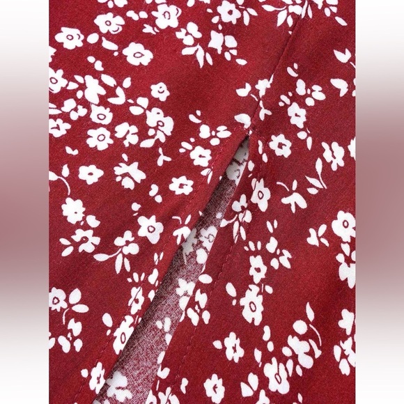 BloomChic Plus Size 4XL Flutter Sleeve Ditsy Floral Pocket Split Maxi Dress - Picture 5 of 7